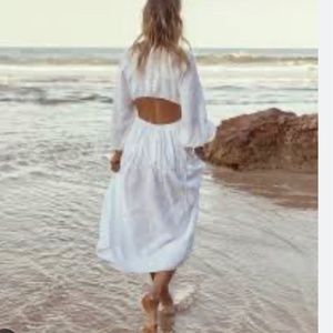 DISSH Impala 100% Linen White dress